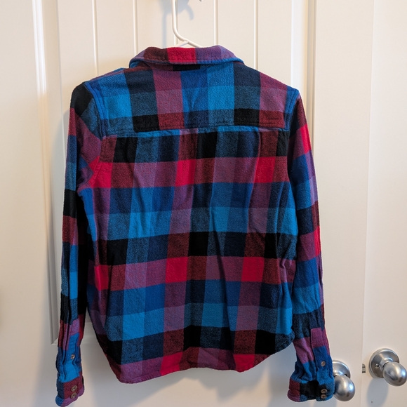 3 FOR $12 Plaid Button-Up Shirt in Red, Blue, and Black - Picture 4 of 4